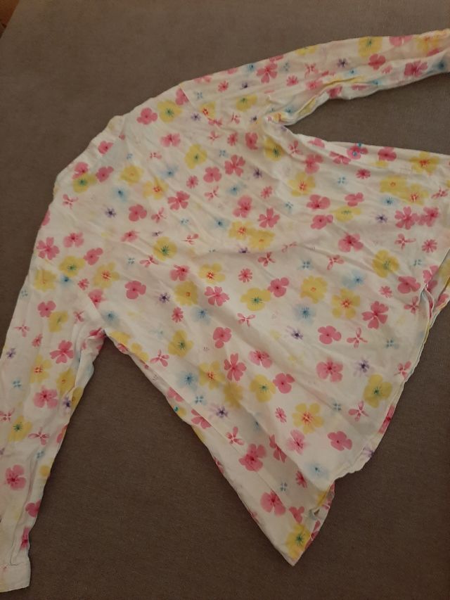 Blusa flores 2 _ 3 años