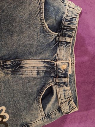 Pantalón vaquero bershka