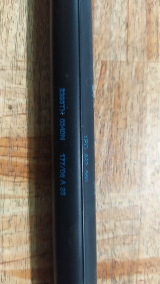 Amortiguadores portón Leon 2