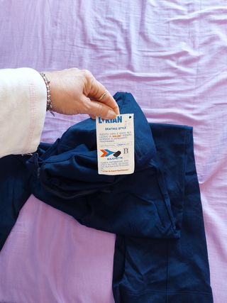 Tuta intera con cerniera a gamba larga