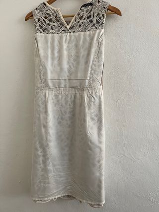 Vestido corto de invitada