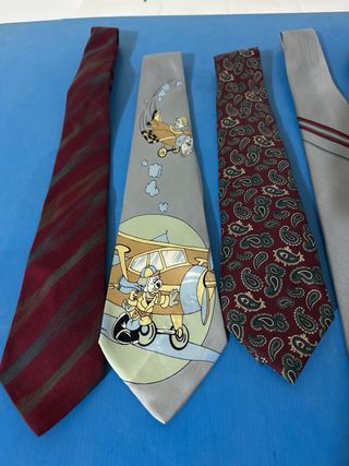 Lotto di 6 cravatte colorate vintage