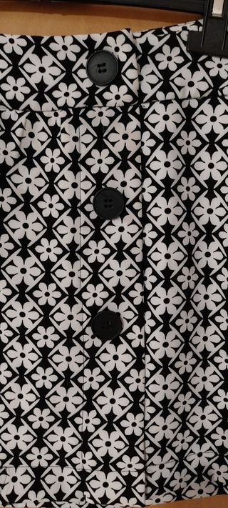 Falda talla M. nueva