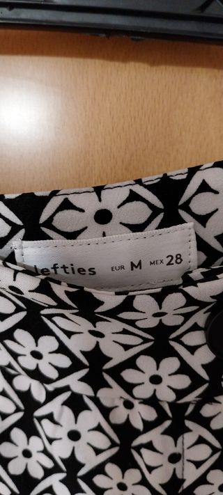 Falda talla M. nueva