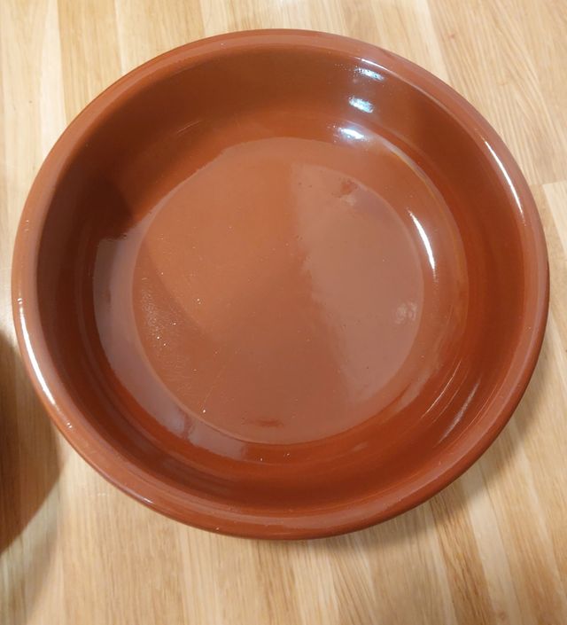 Lote 4 cazuelas de barro