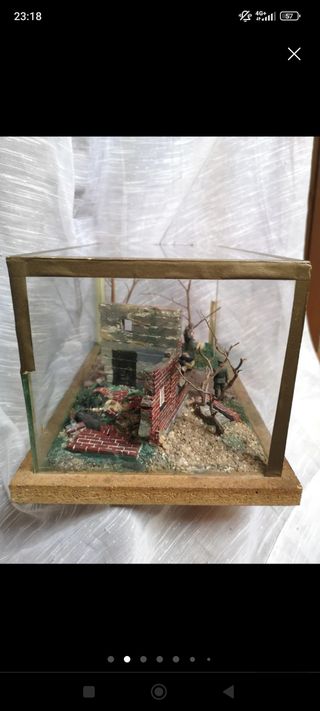 Antiguo diorama maqueta militar 2 guerra mundial