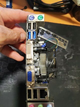 PLACA BASE MSI  B75MA-P45 1155 I5 3570 DDR3