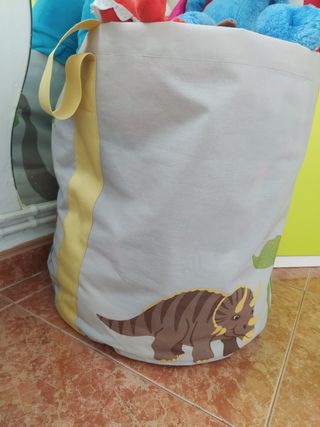 Lote de funda nórdica, alfombra, almace