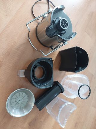 Licuadora Taurus prensado en frio