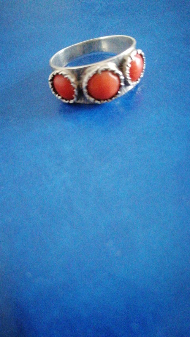 Anello corallo mediterraneo