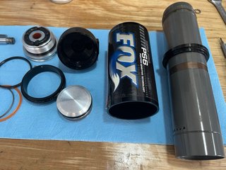 amortiguador Fox PS6 moto de agua sea doo