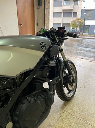 Kawasaki gpz500s