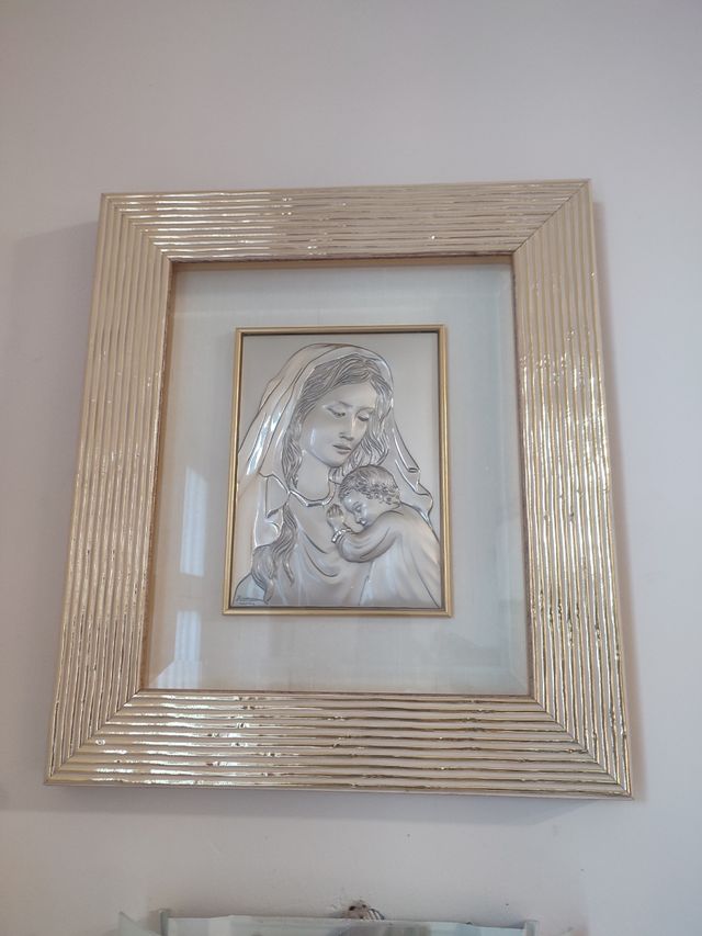 Virgen y cristo de la marca romar