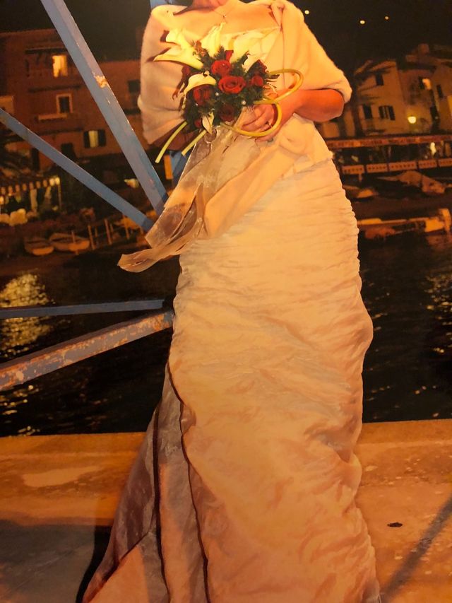 vestito da sposa.Gonna=vita34cm,top=33cm