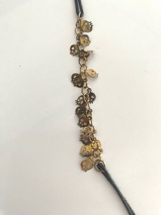 Pulseras y pendientes