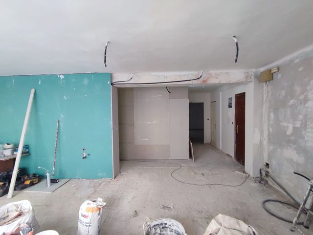 Empresa de reformas y albañilería 