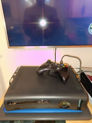 Xbox 360 elite + M0d hard disk