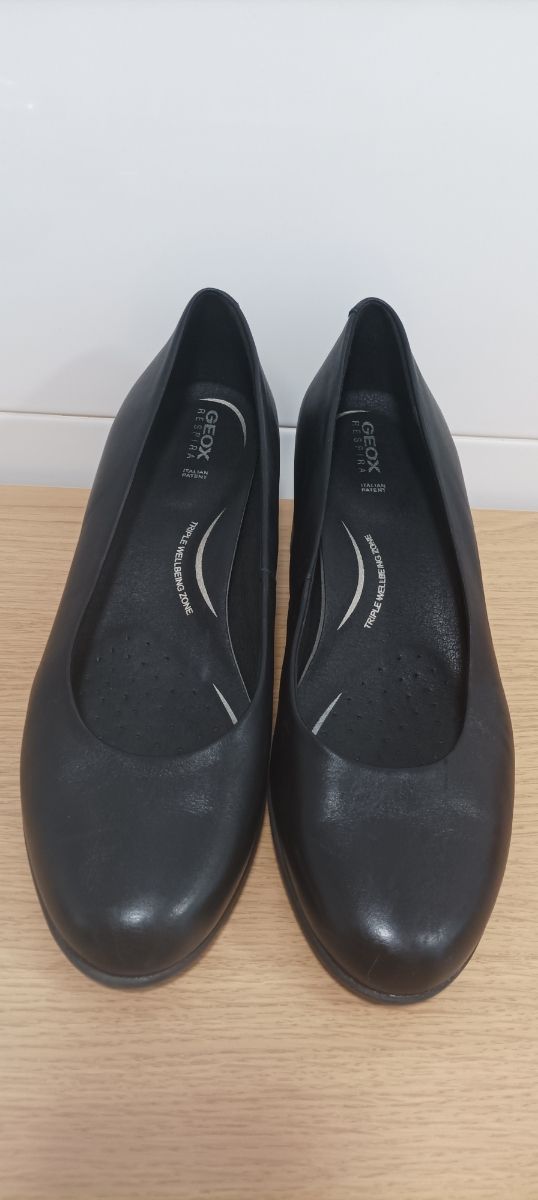 Zapatos GEOX negros señora talla 40