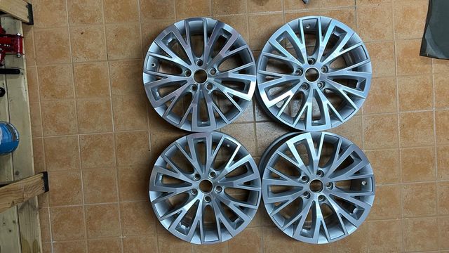 Llantas volkswagen Jarama 17" 5x112