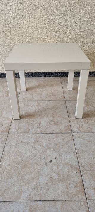 Mesa centro auxiliar Ikea blanca