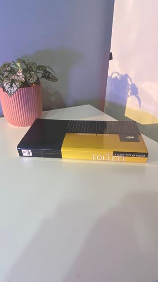 La clave esta en Rebeca de Ken Follet