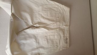 Vaqueros rectos blancos talle bajo Inside