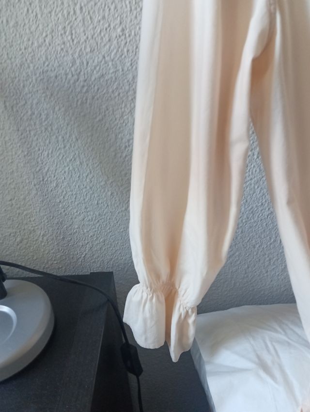 Camisa anaranjada suave de hoss intropia