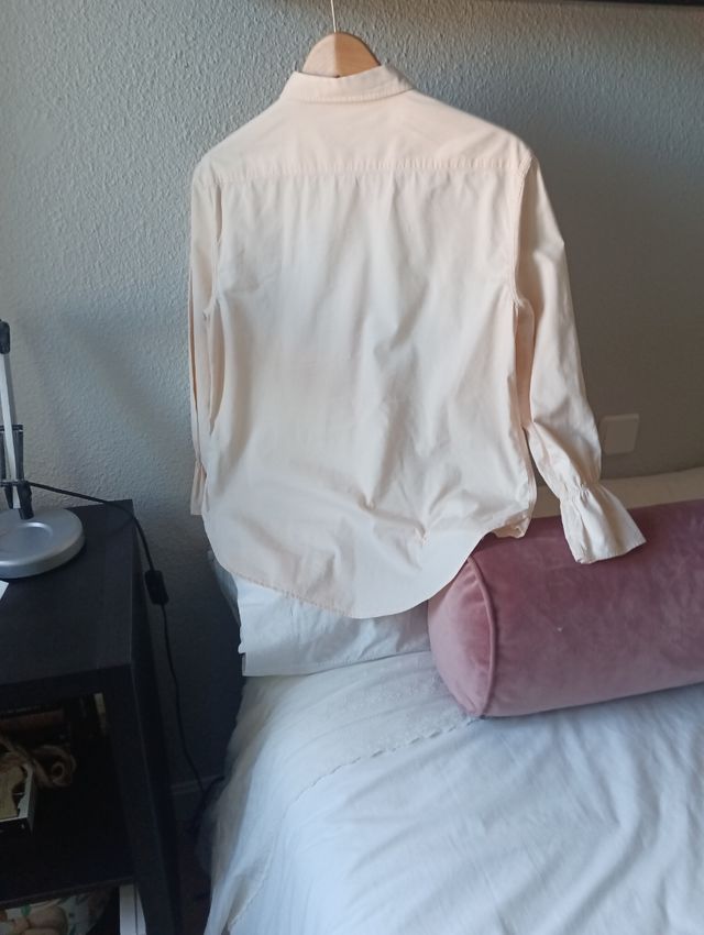 Camisa anaranjada suave de hoss intropia