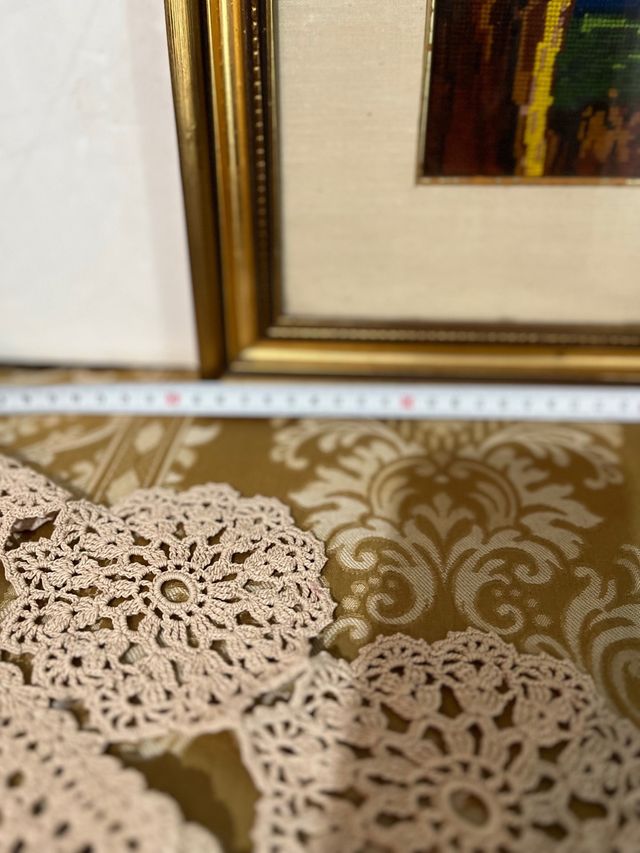 grande quadro con ricamo a mano a petit point