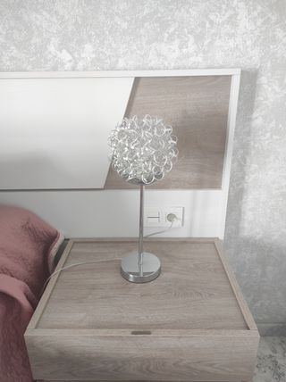 Lampara de techo y dos de mesita de noche