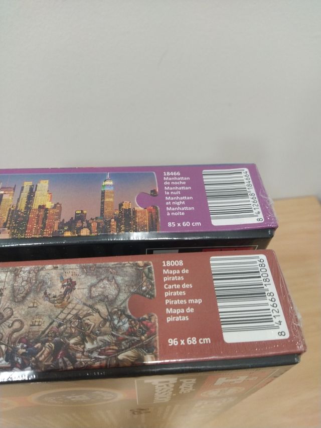 2 puzles,1500 piezas y 2000