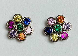 Pendientes roseton de circonitas en plata ley 925