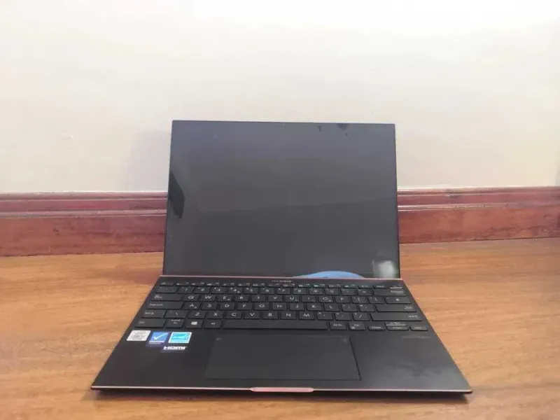 Asus Zenbook S UX393 13,9" computadora portátil afbeelding 2
