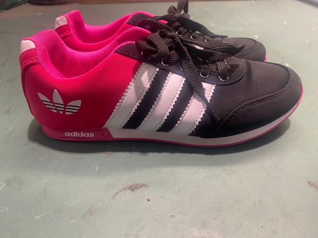 ZAPATILLAS ADIDAS