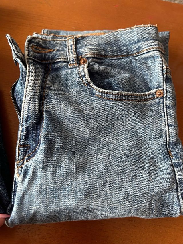 Calças de menino 11-12 anos 