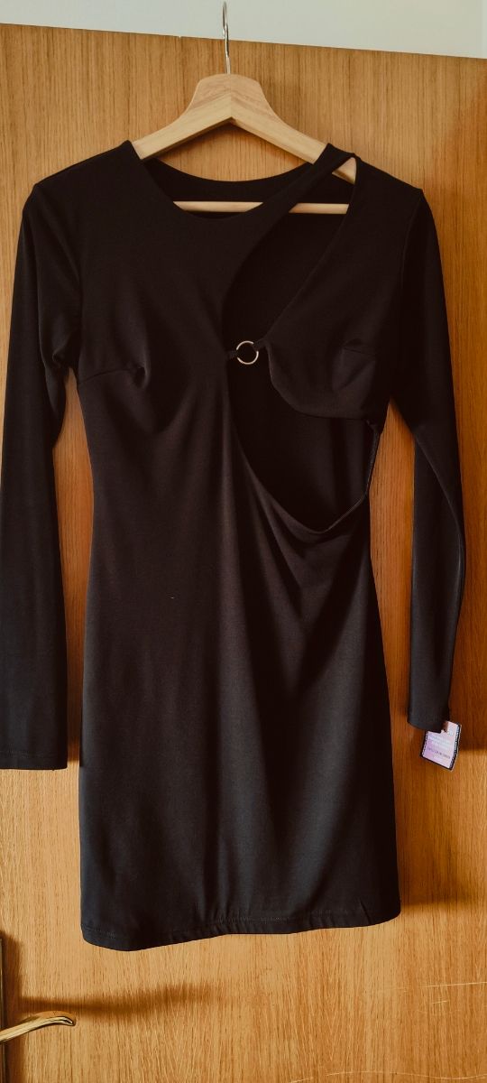 Vestido fiesta negro ajustado