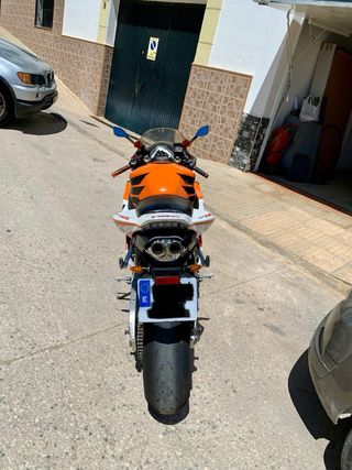 honda cbr 1000rr fireblade