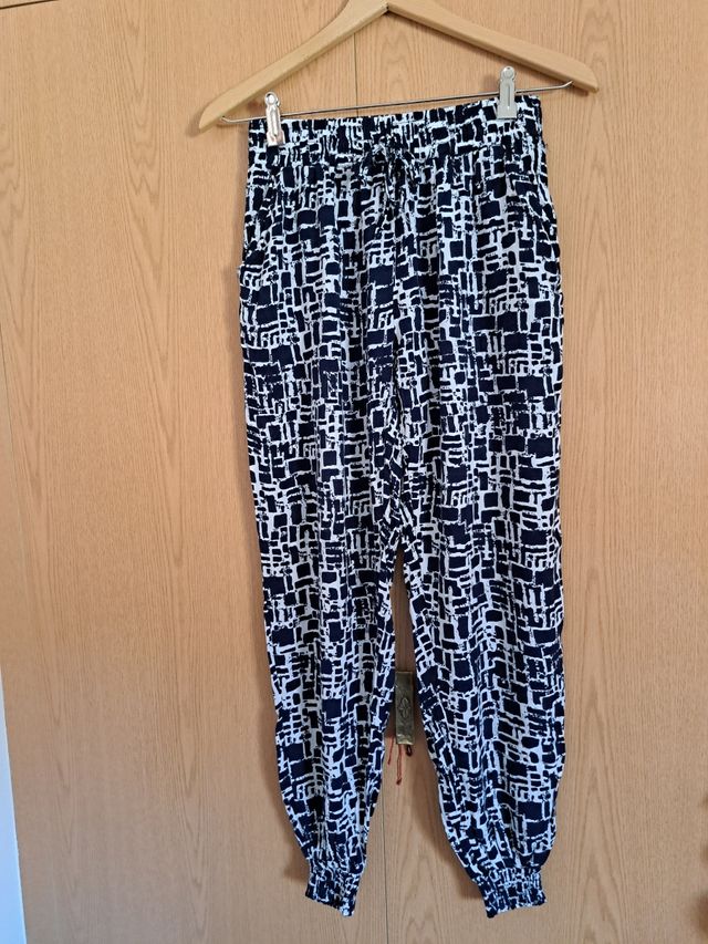 Pantaloni da donna in seta