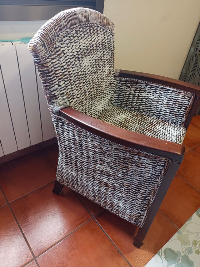 Sillón de madera y enea de Orniahome