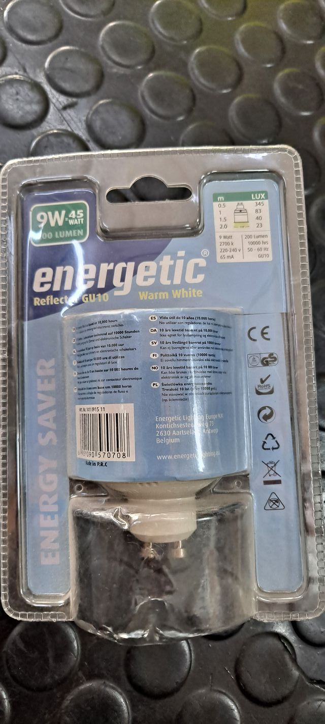 Bombilla bajo consumo