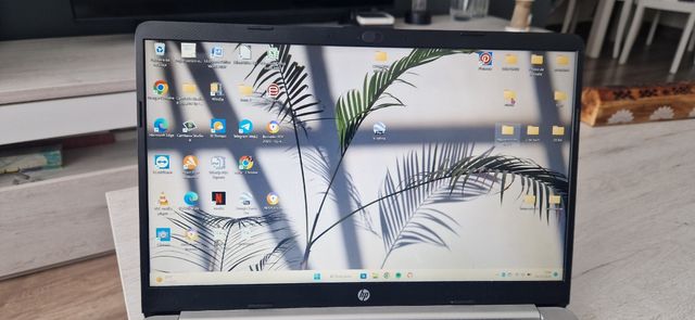 Hp laptop 15-dw2001ns