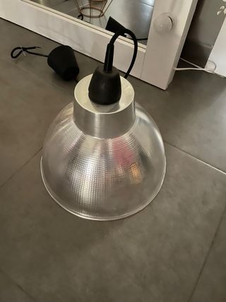 Lampara de techo conica