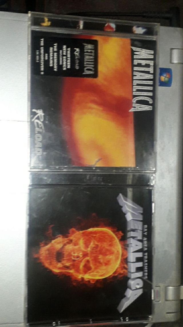 CD's heavy , punk , rock