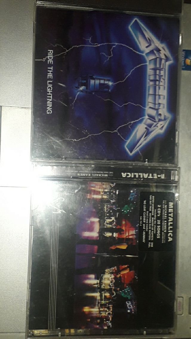 CD's heavy , punk , rock