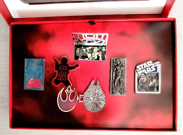 Star Wars Han Solo pin set. Limited