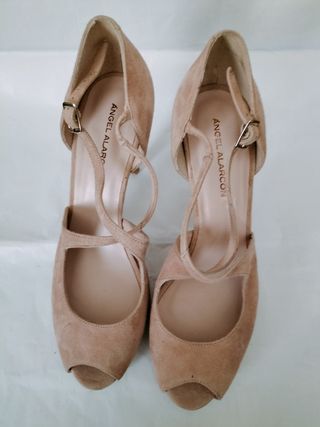 Sandalia para fiestas de Ángel Alarcon