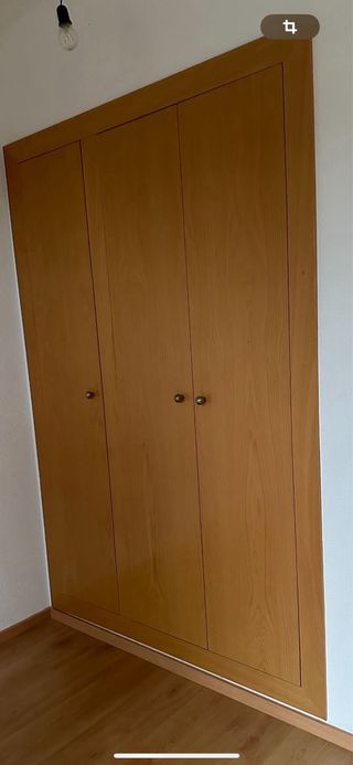Puerta de armario empotrado