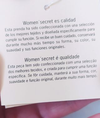 Conjunto camiseta y braguitas