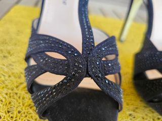 Sandalias Zapato de Tacón Alto "Niko Amore" Negras