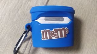Funda m&m divertida airpods 3